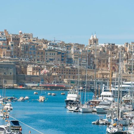 Authentic Gf Apartment With Terrace At The 3 Cities Marina Cospicua Exteriér fotografie