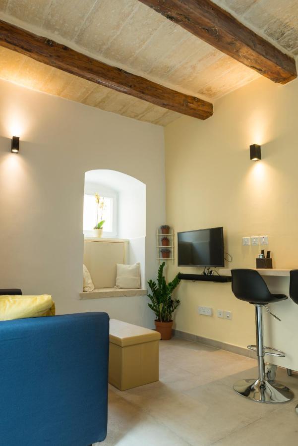 Authentic Gf Apartment With Terrace At The 3 Cities Marina Cospicua Exteriér fotografie