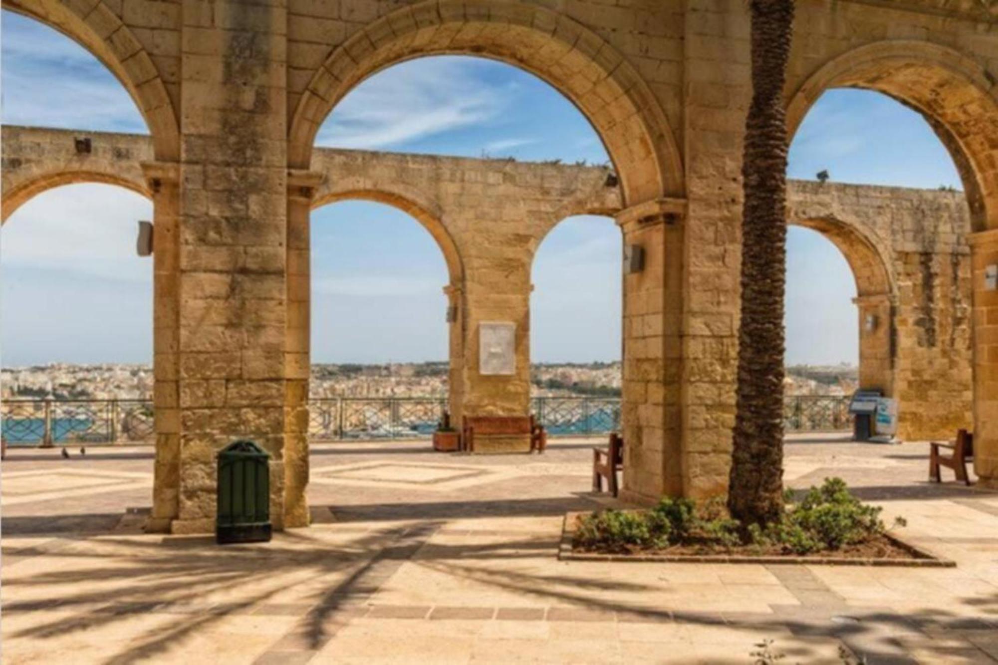 Authentic Gf Apartment With Terrace At The 3 Cities Marina Cospicua Exteriér fotografie