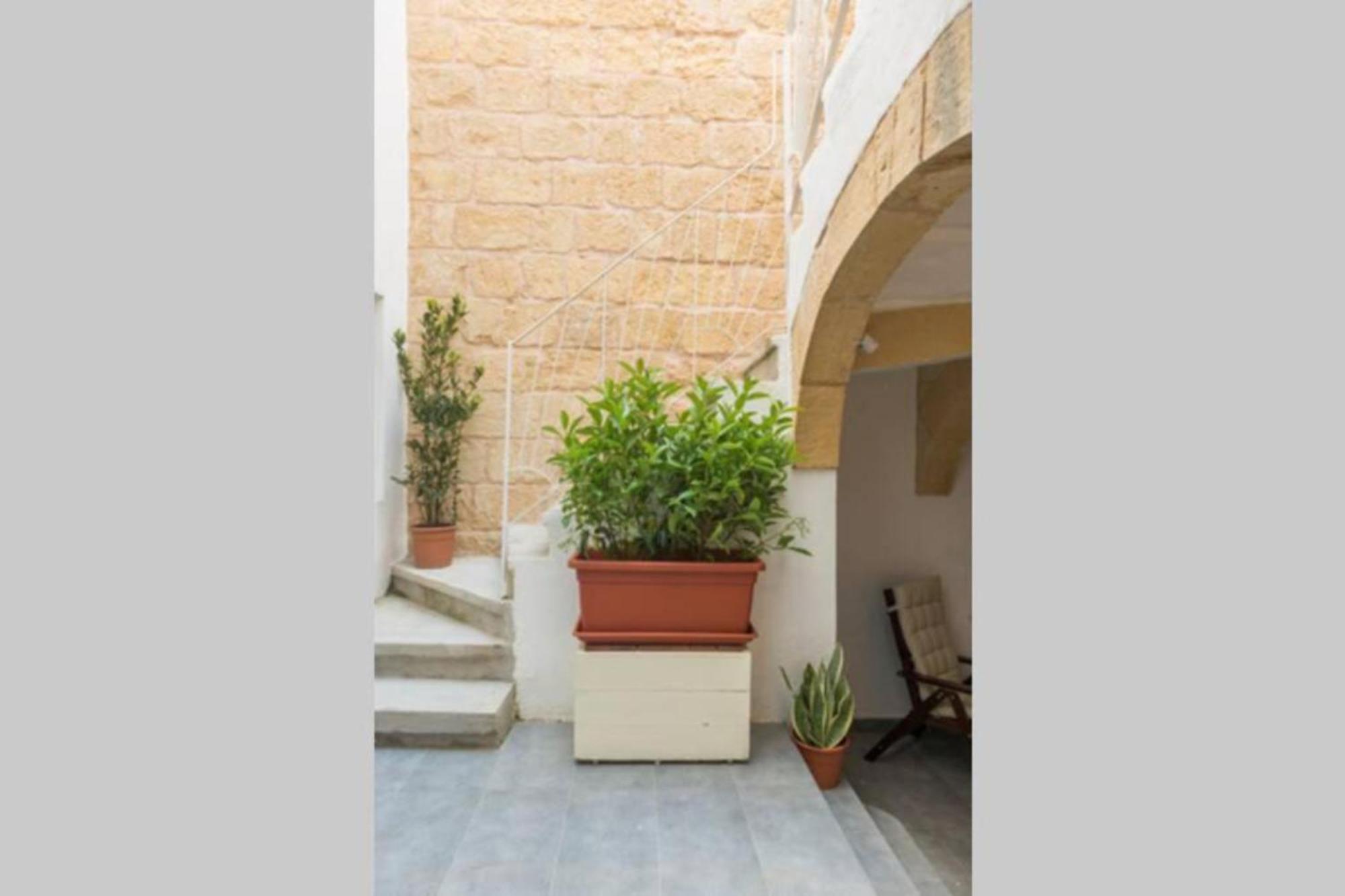 Authentic Gf Apartment With Terrace At The 3 Cities Marina Cospicua Exteriér fotografie