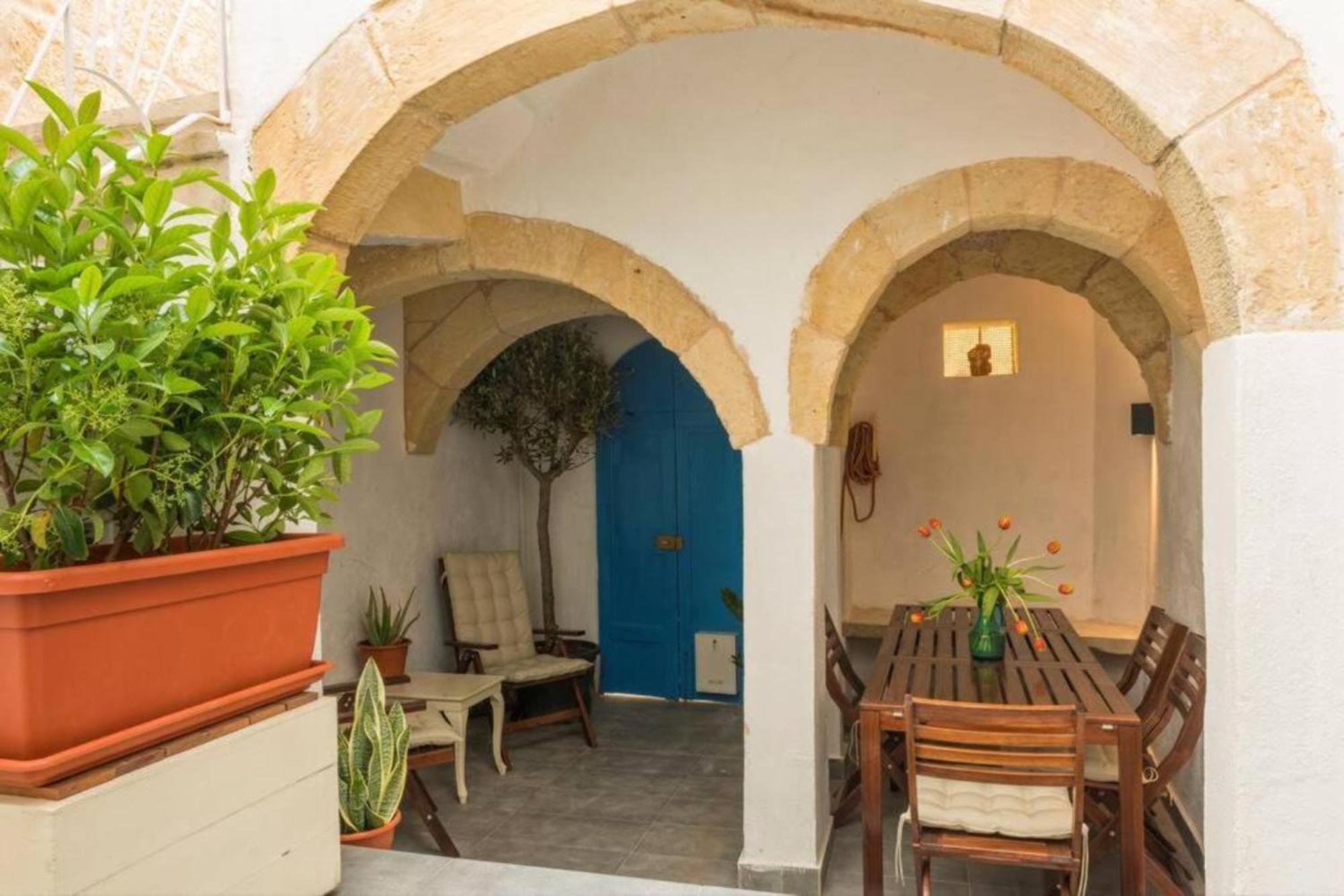 Authentic Gf Apartment With Terrace At The 3 Cities Marina Cospicua Exteriér fotografie